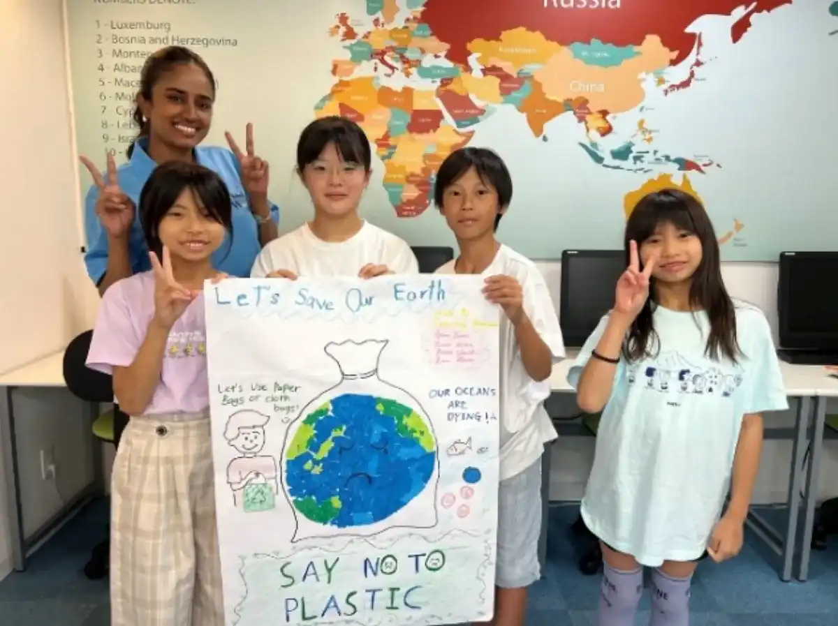 SAY NO TO PLASTIC のポスターを作る